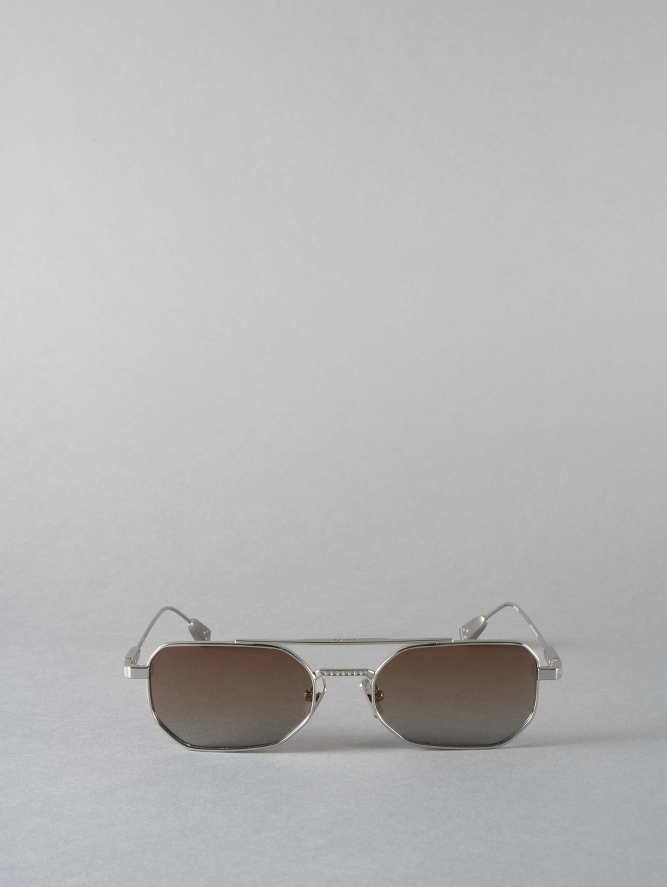 IRS51-SIL002