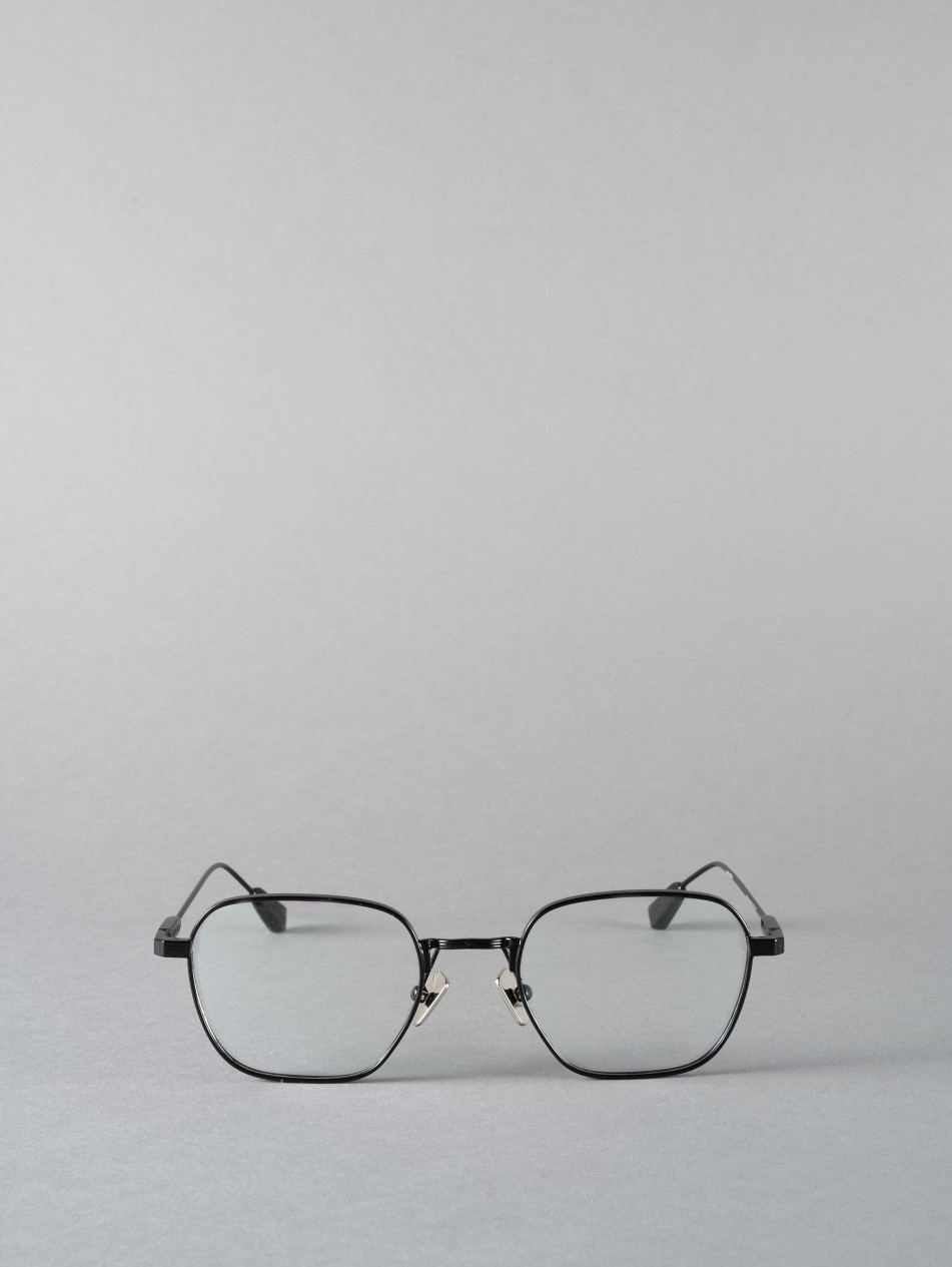 IRO48-BLK/002