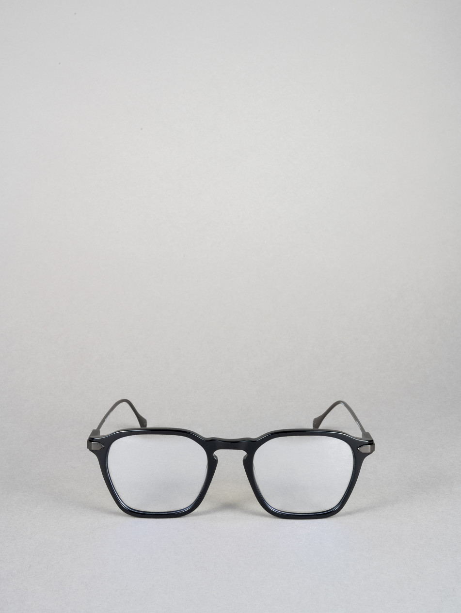 IRO75-025
