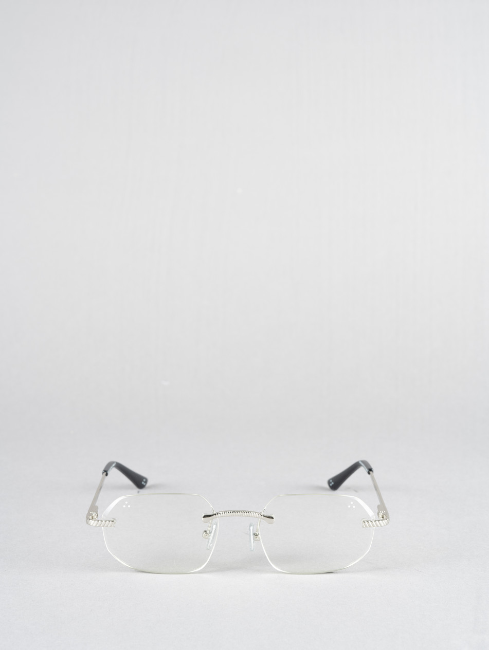 IRO108-010