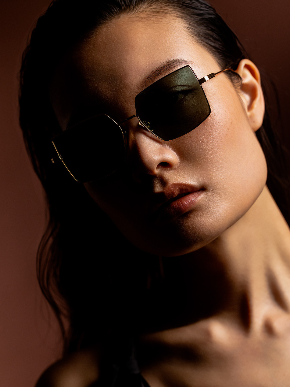 IRS52-GLD/009