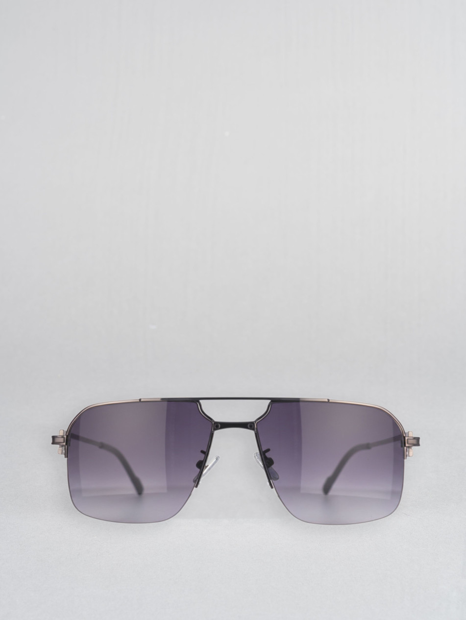 IRS122-002